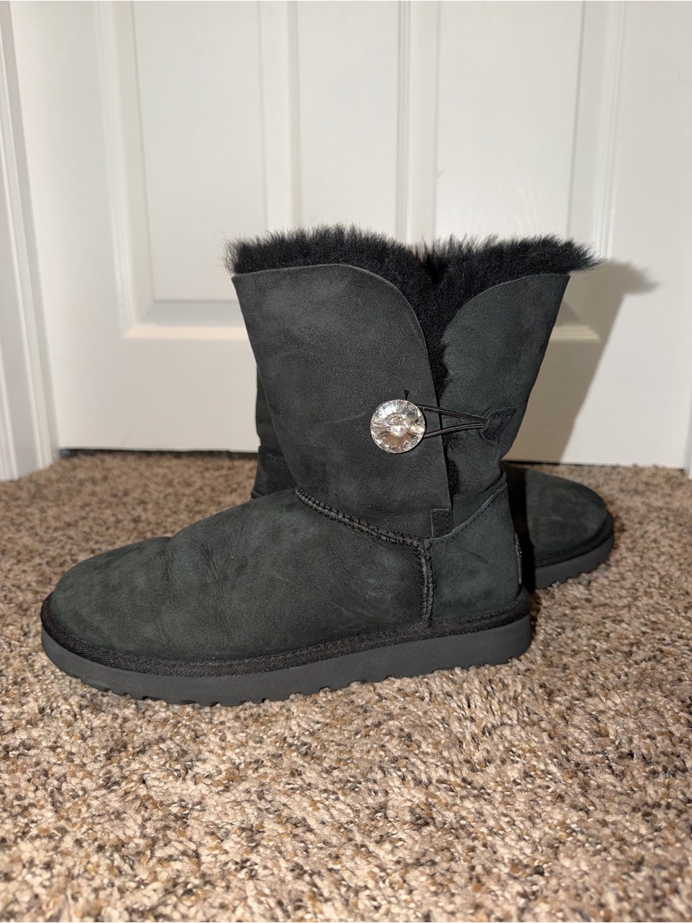 Ugg Bailey Button Bling - Limited Edition